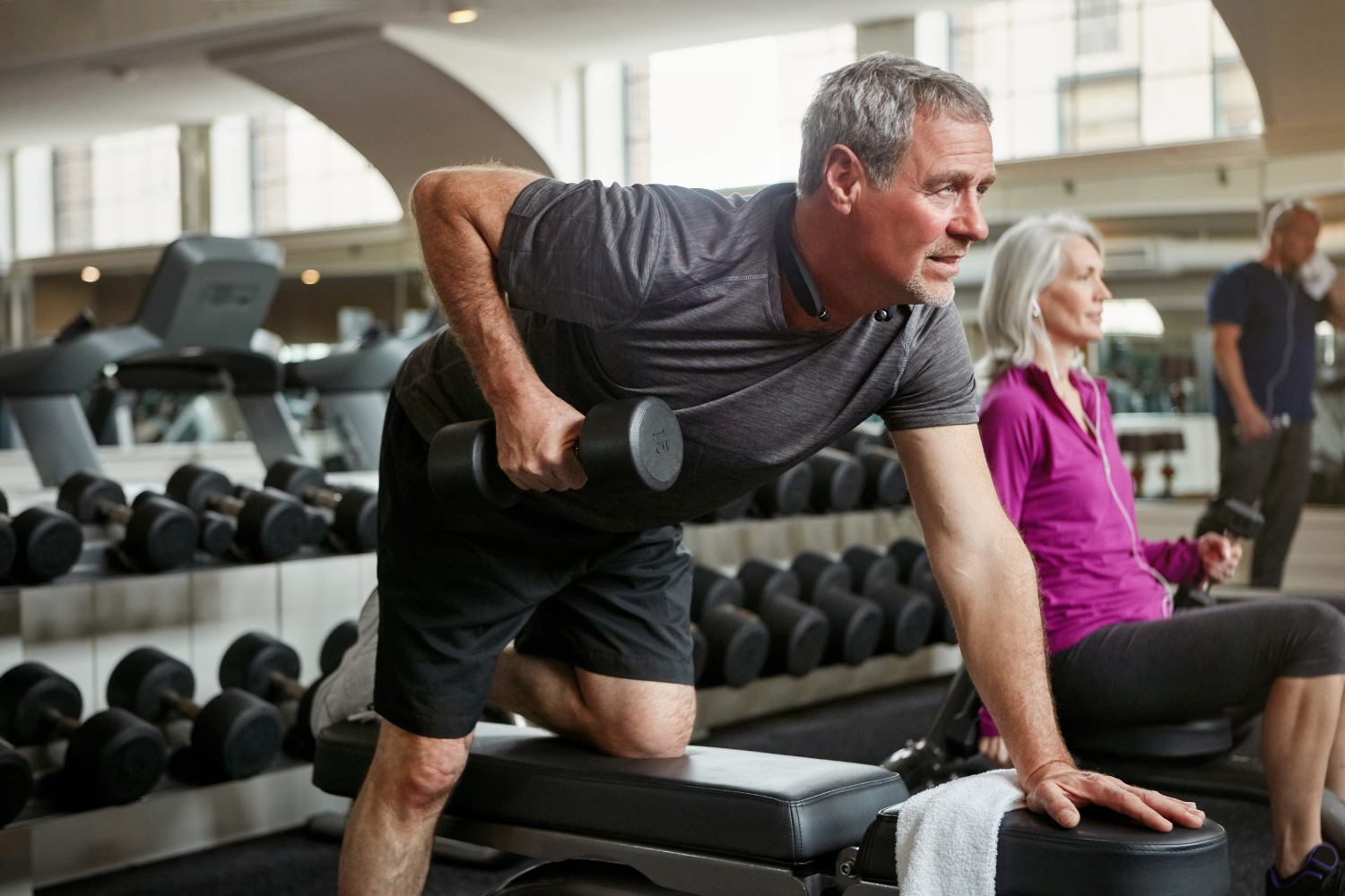 weights-strength-training-workout-fitness-advice-tips-vibe-fitness-24-7-gyms-adelaide